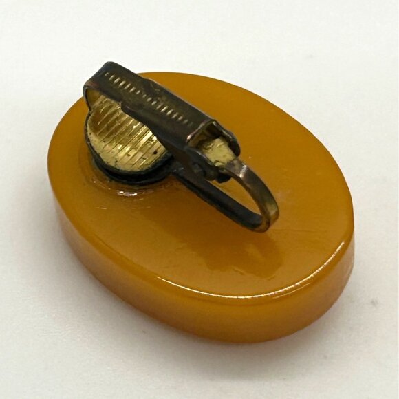 Bakelite Clip-On Earrings Butterscotch Pink & Green Embroidered Floral Vintage - Picture 10 of 15